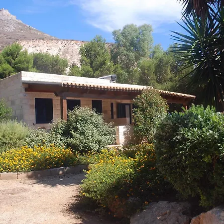 Апарт-отель Miramare Фавиньяна