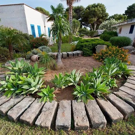 Апарт-отель Miramare Фавиньяна