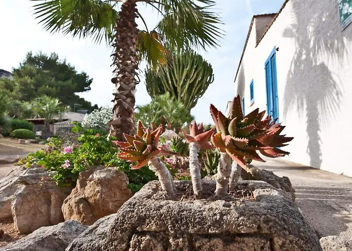 公寓式酒店 米拉马雷公寓式酒店 法维尼亚纳